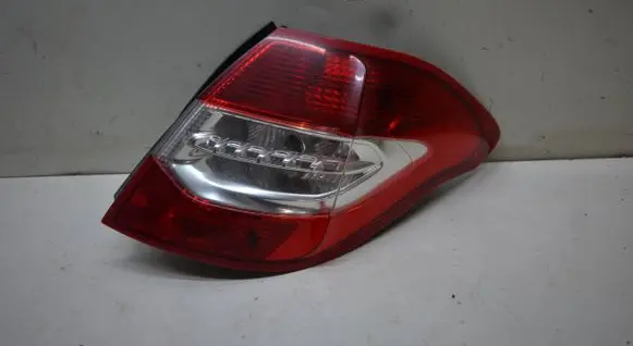 Rear/tail lights