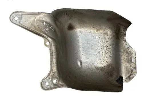 Volvo XC70 Exhaust heat shield 8671270