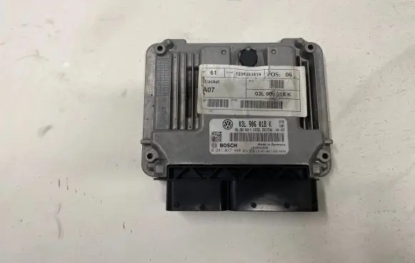 Seat Alhambra (Mk2) Engine control unit/module 03L906018 0281017440