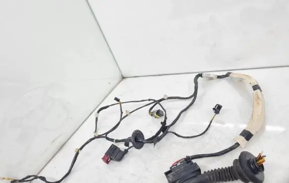 Opel Astra H Front door wiring loom 13198983