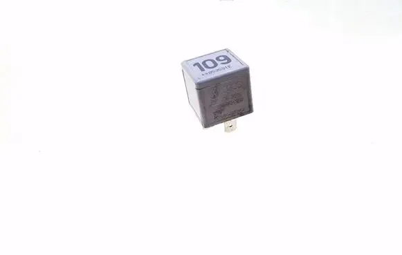 Seat Cordoba (6K) Other relay 1J090381A 109