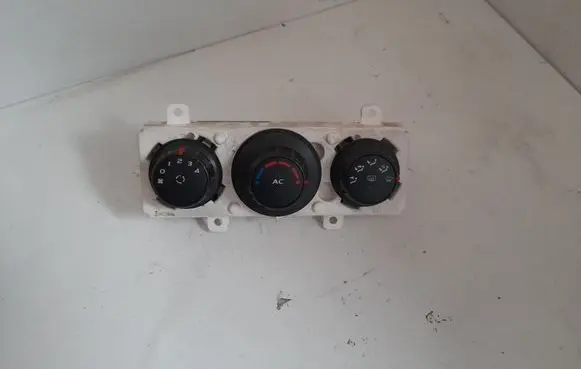 Renault Master III Climate control unit 275100013R
