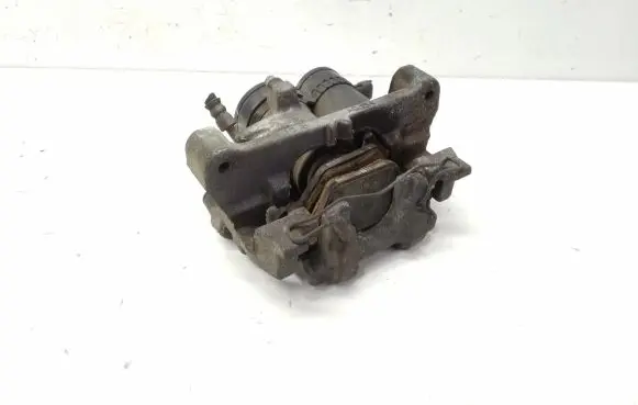 Subaru Outback (BT) Rear brake caliper 26620AN00A