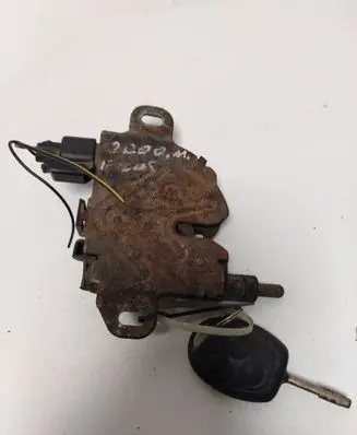 Ford Focus Tailgate/trunk/boot lock/catch/latch