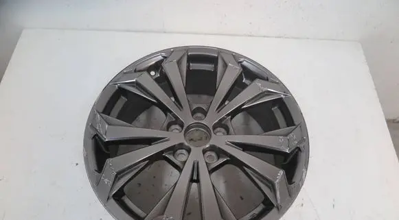 Toyota RAV 4 (XA50) R18 alloy rim 4261A-42160