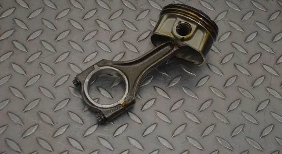 Piston
