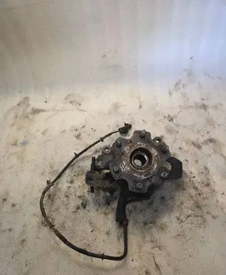 Mitsubishi Pajero Front wheel hub