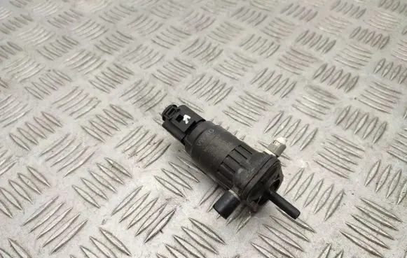 Skoda Octavia Mk3 (5E) Windscreen/windshield washer pump 1K6955651