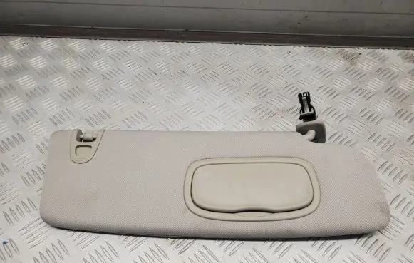 Chrysler Pacifica Sun visor 05108114AA