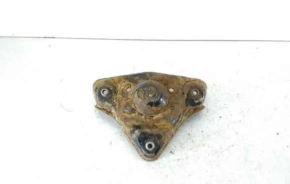 Volkswagen PASSAT B5 Front coil spring rubber mount 
