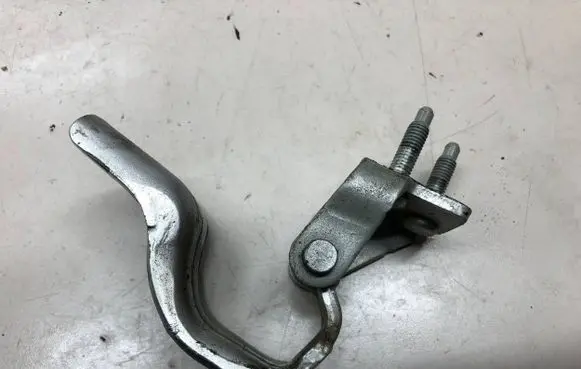 Volkswagen PASSAT B7 Tailgate/trunk/boot hinge 3C9827301B