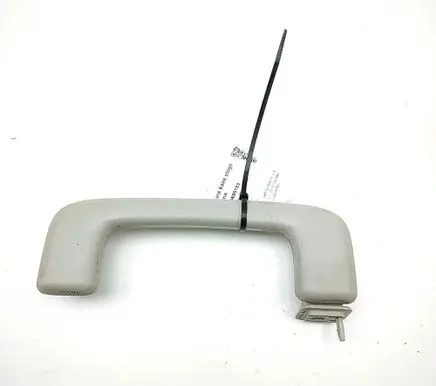 Mitsubishi L200 Front interior roof grab handle 7610A111HD
