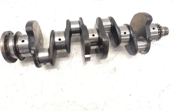Mercedes-Benz W123 Crankshaft 