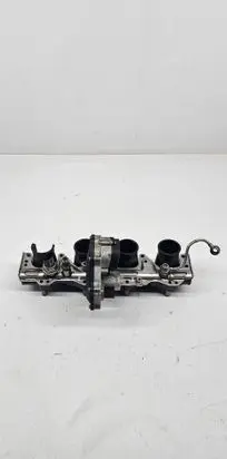 Volkswagen PASSAT B6 Intake manifold 2900314939 06D133317 033689470