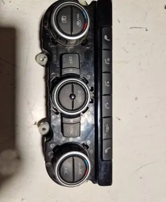 Interior fan control switch