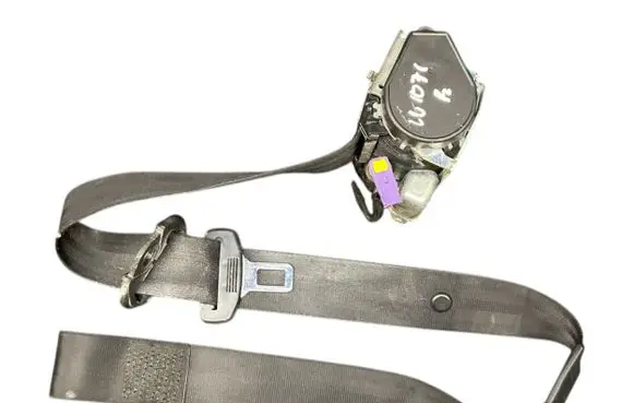 Audi A3 S3 A3 Sportback 8P Front seatbelt 8P3857706A 601854000C