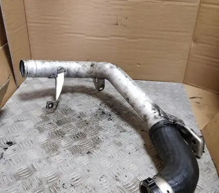 Volvo S60 Intercooler hose/pipe 31370286