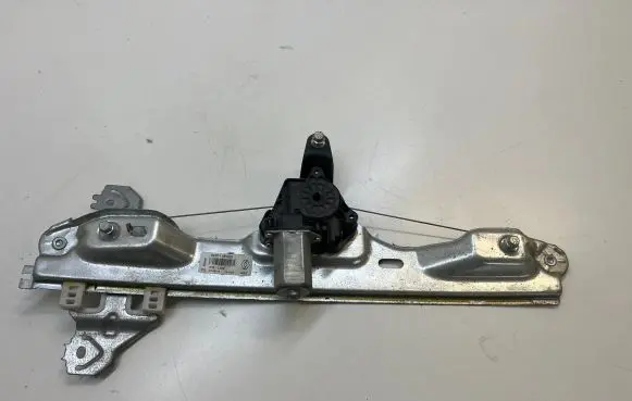 Renault Kadjar Sliding door window regulator with motor 827014EA0A C39763100