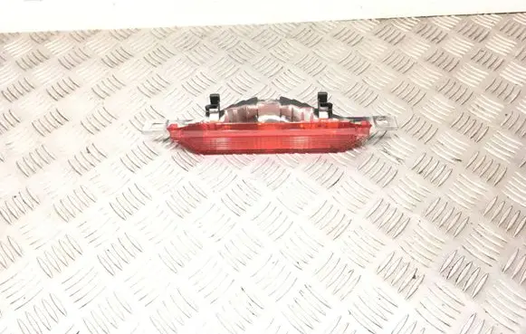 Toyota Corolla E120 E130 Third/center stoplight E111675 0254 52023