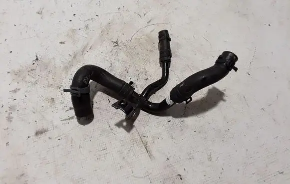 Brake vacuum hose/pipe