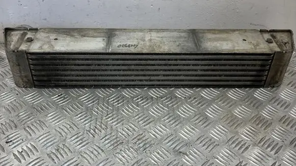 BMW 5 E60 E61 Intercooler radiator 7787446 D7432005