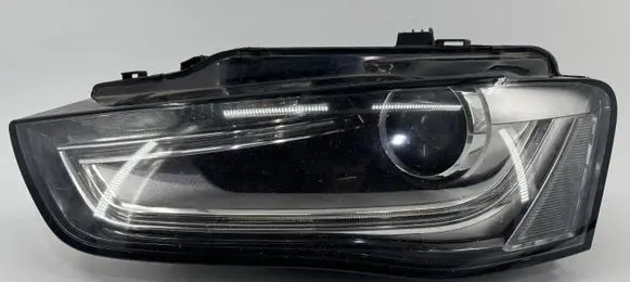 Audi A4 S4 B8 8K Headlight/headlamp 8K0941005C K692297