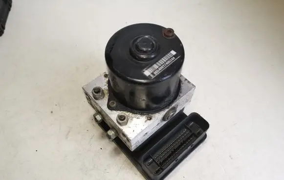 Volvo V50 ABS Pump 30647857A 4N512C405AD