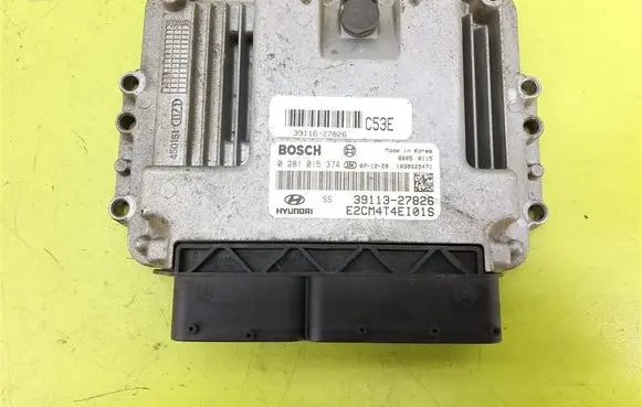 Hyundai Santa Fe Engine control unit/module 0281015374
