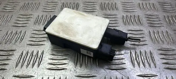 Nissan Qashqai Fuel injection pump control unit/module 169108688R 0580001019