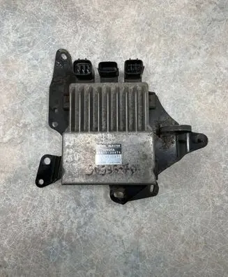 Toyota Auris 150 Fuel injection control unit/module 8987120070 1310001371