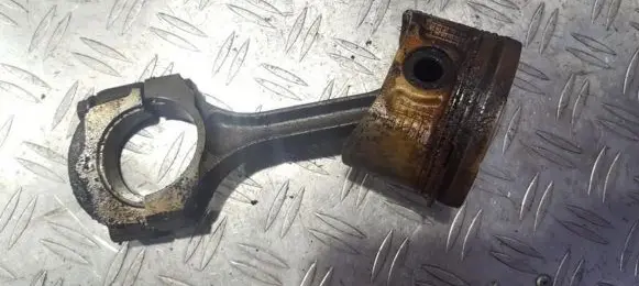 Renault Megane I Piston with connecting rod