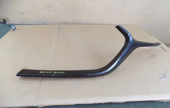 Mazda 3 Front grill BCKN-50771