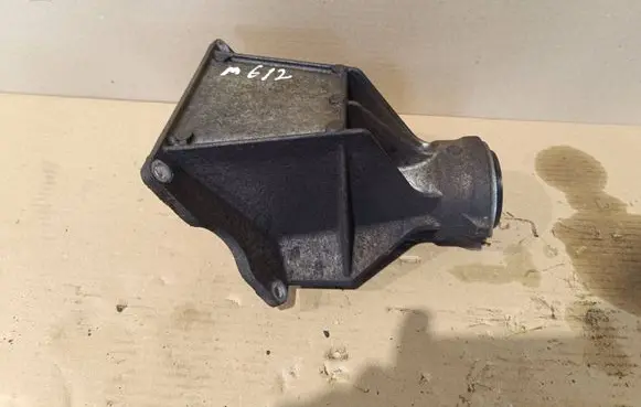 BMW X1 E84 Driveshaft support bearing bracket 31507575061