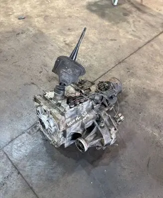 Mitsubishi Shogun Gearbox transfer box case MR446665 0511000010