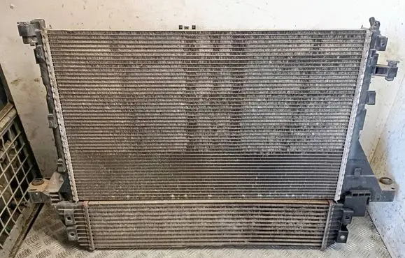 Renault Master III Radiator set 214811562R 214005447R X1311003