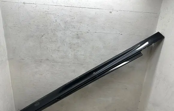 BMW 5 F10 F11 Sill 22339910