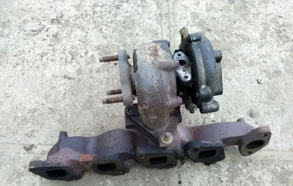 Nissan Almera Tino Turbo 14411AW400