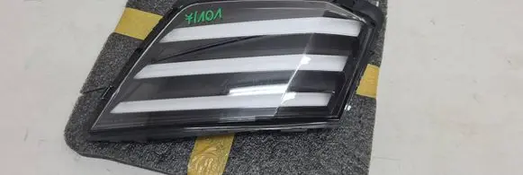 Peugeot 208 II Headlight/headlamp 985105398002 2PT2981 01686602
