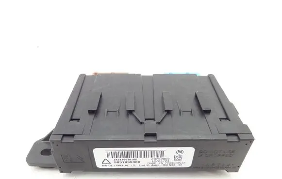 Peugeot 5008 II Tow bar trailer control unit/module 9837999380 ZK2410610186 28752860