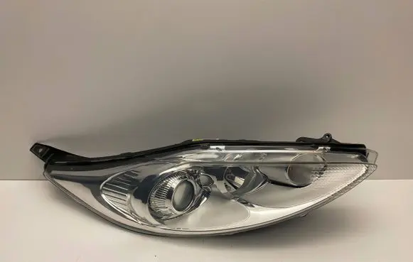Ford Fiesta Headlight/headlamp 8A6113W029CE 24704506