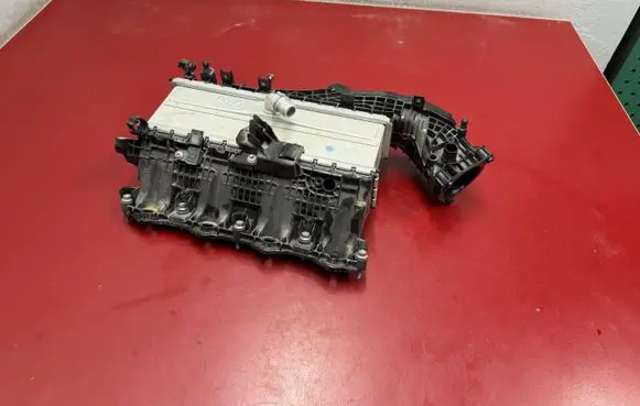 BMW X3 G45 Intake manifold 7952860 11617952860