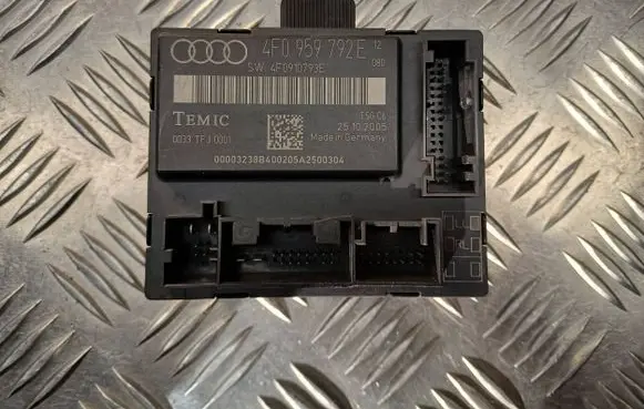 Audi A6 S6 C6 4F Door control unit/module 4F0959792E 4F0910793E