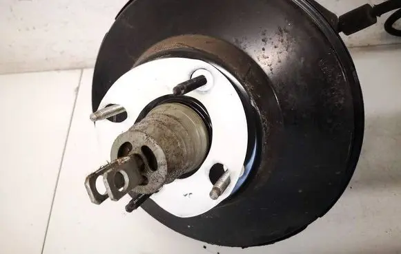 Ford Focus Brake booster bv612b195sb