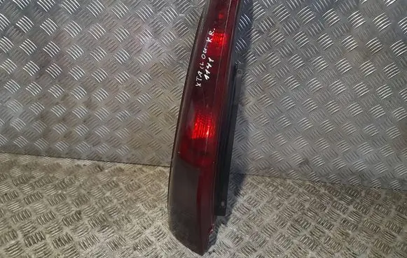 Nissan X-Trail T30 Rear/tail lights
