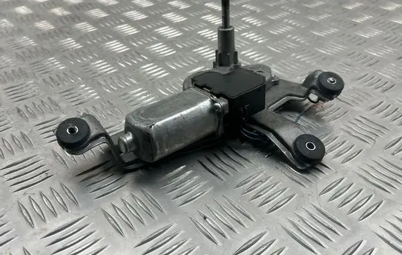 Toyota Corolla Verso AR10 Rear window wiper motor 851300F010 2596001022