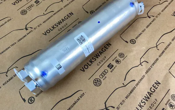Volkswagen ID.4 Air conditioning (A/C) air dryer 1EA816582A