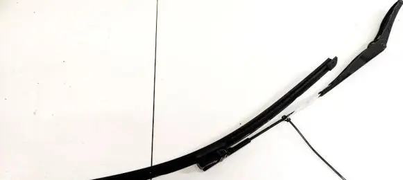 Opel Astra H Front wiper blade arm 13111219