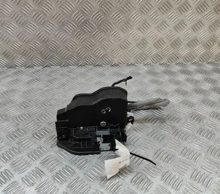 BMW X6 E71 Rear door lock 7318418