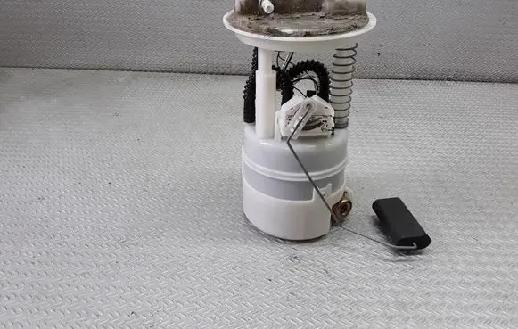 Nissan Note (E11) In-tank fuel pump 17040AX000HD