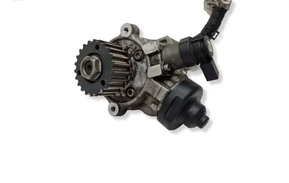 Skoda Octavia Mk3 (5E) Fuel injection high pressure pump 04L130755D 0445010537 09280813